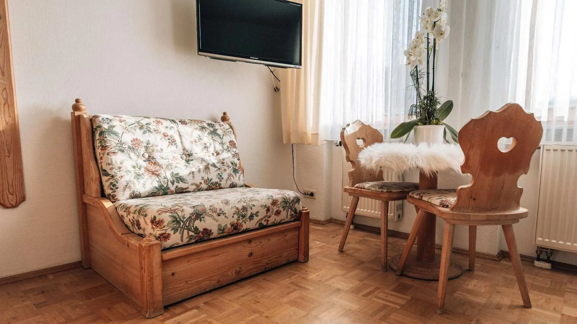 Krone Das Hotel Tauberrettersheim Deutschland